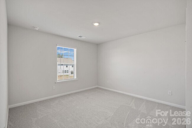 Building Photo - 1423 Caracara Ct