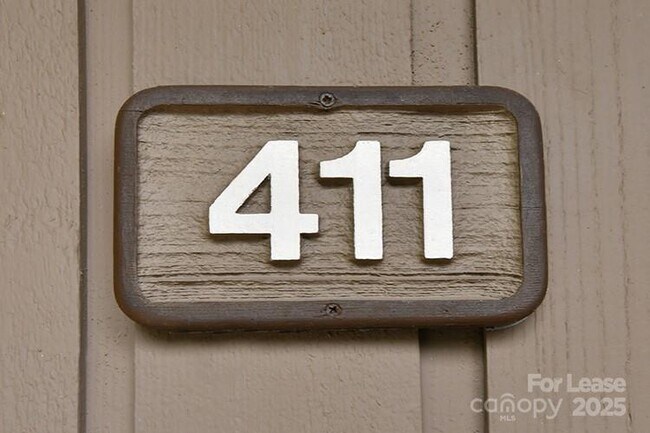 Building Photo - 411 Mallard Head Pl