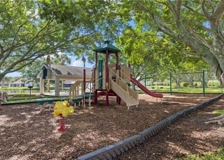 Building Photo - 14960 Vista View Way