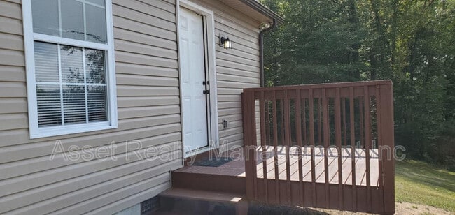 Building Photo - 302 Joel Rd