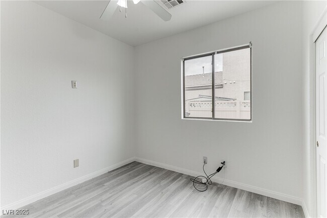 Building Photo - 5614 Midnight Breeze St