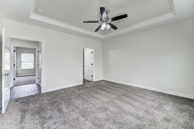 Building Photo - 410 N 4th St