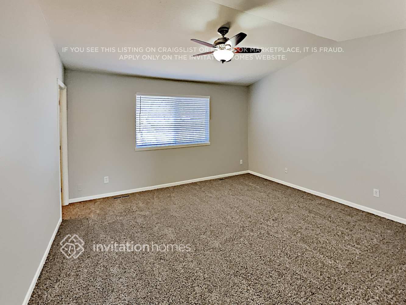 Building Photo - 3315 S Dunkirk Way