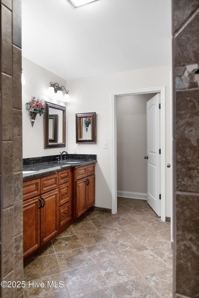 Building Photo - 426 Loblolly Dr