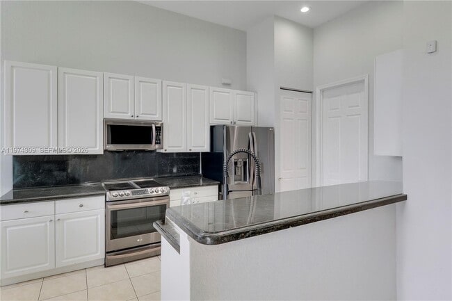 Building Photo - 165 Via Veracruz