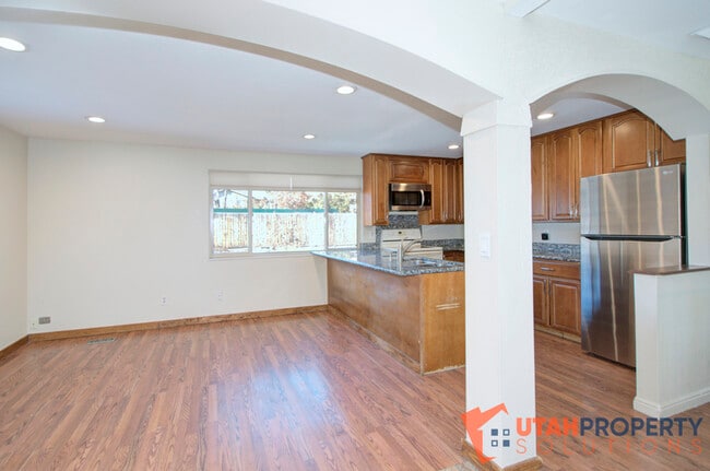 Building Photo - 3896 W Tuscaloosa Way