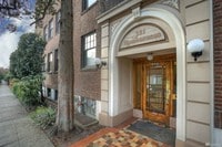 Building Photo - 321 Boylston Ave E