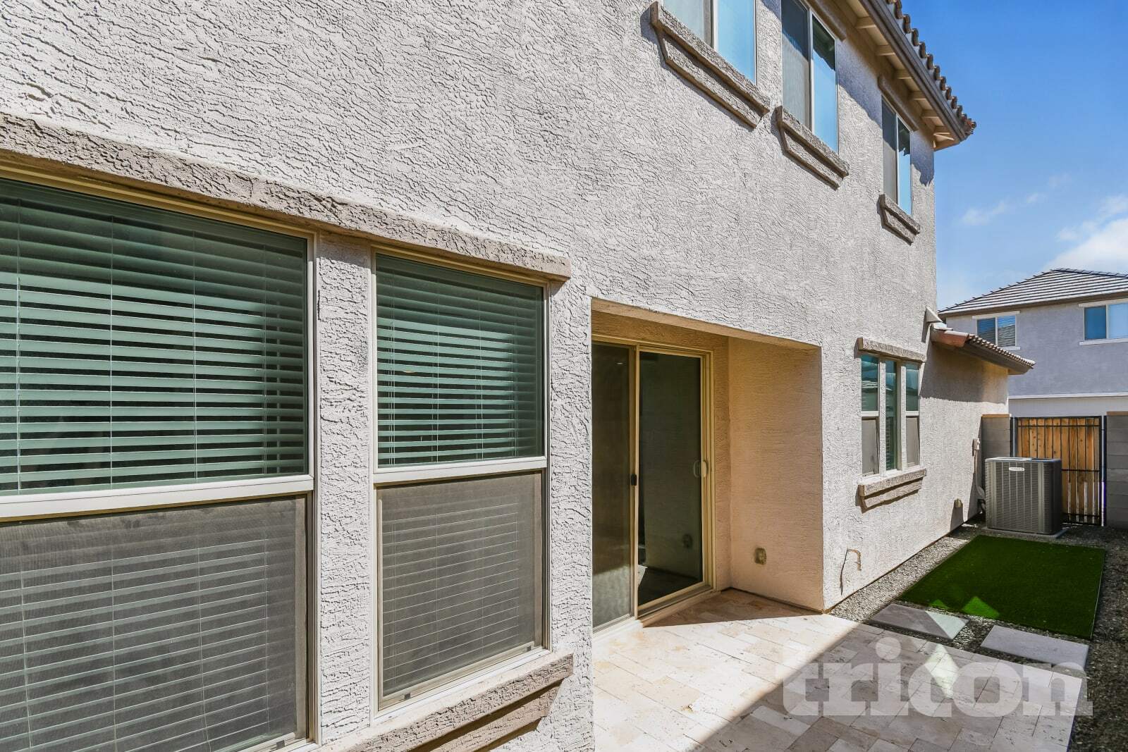 Building Photo - 9314 E Strobe Ave