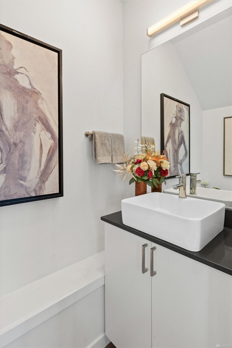 Main floor powder room - 2117 S Walker St