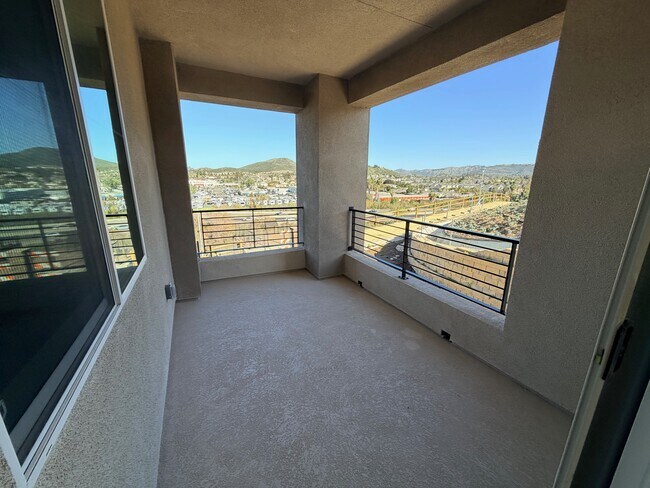 Building Photo - 470 Caliper Wy