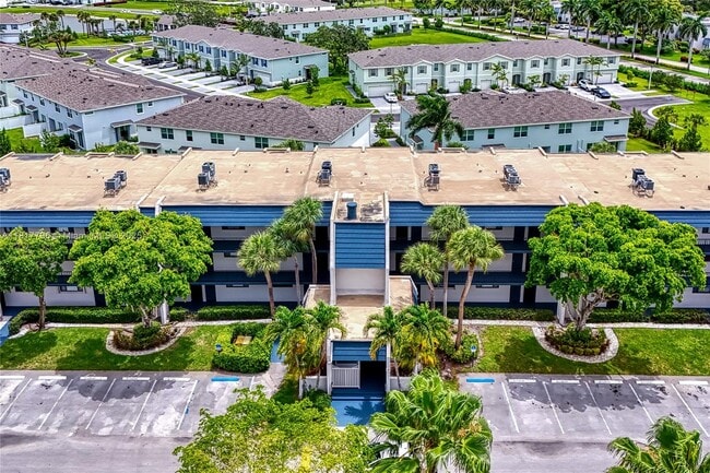 Building Photo - 4345 Trevi Ct