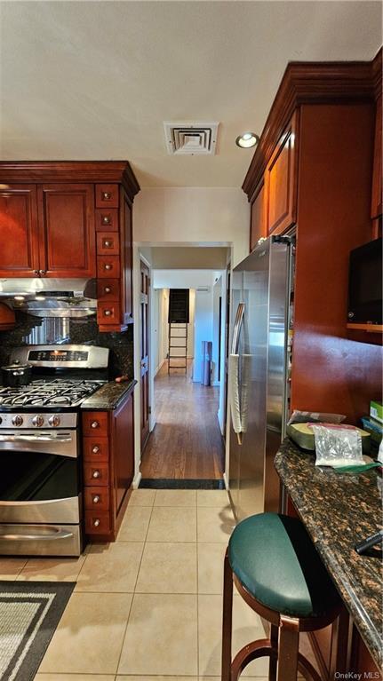 Building Photo - 289 Davenport Ave