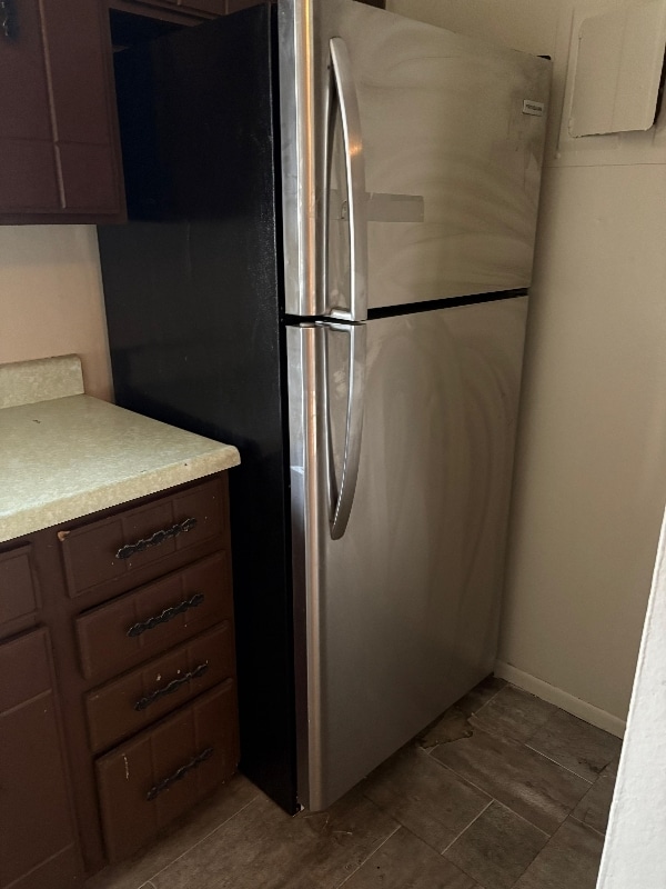 Building Photo - 350 Gahart Dr