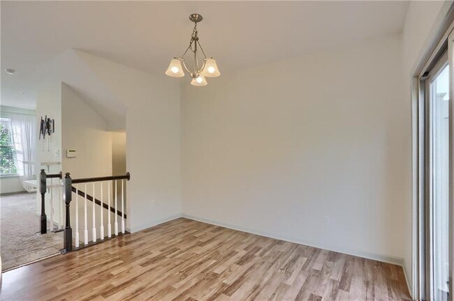 Building Photo - 126 Arbor Trail Dr