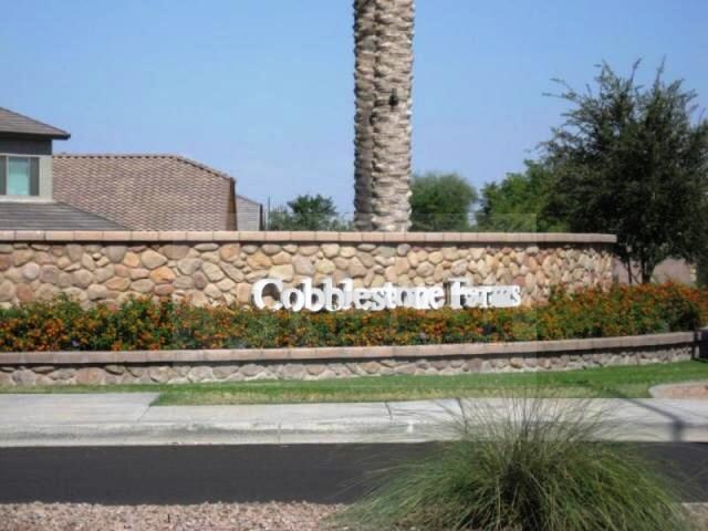 Building Photo - 44572 W Santa Fe Ave