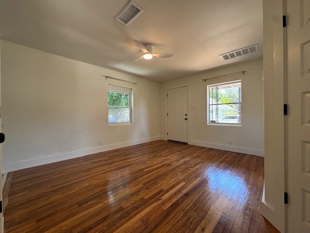 Building Photo - 320 S K St