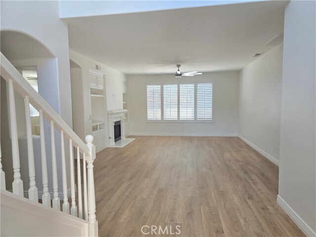 Building Photo - 31532 Royal Oaks Dr