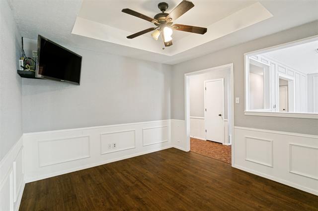 Building Photo - 3012 Pin Oak Ln