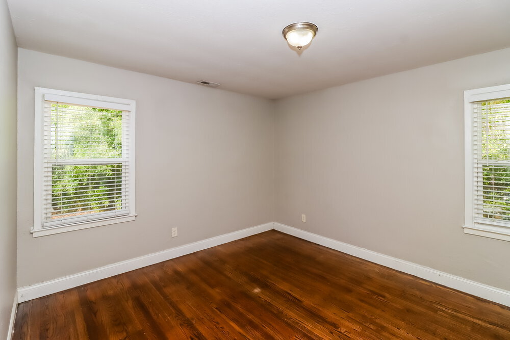 Building Photo - 5401 Snow White Ln