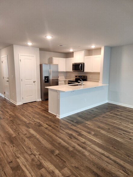 Building Photo - 261 Dale Mires Ln