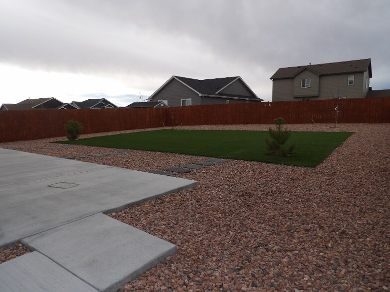 Building Photo - 10722 Rolling Mesa Dr