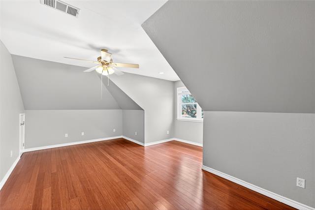 Building Photo - 2032 Briar Trail