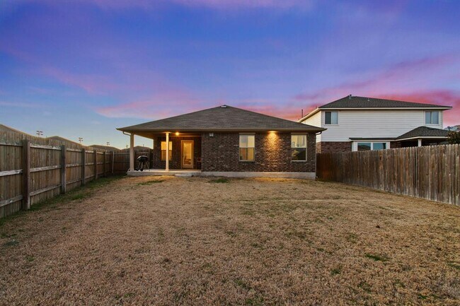 Building Photo - 18520 Moreto Loop