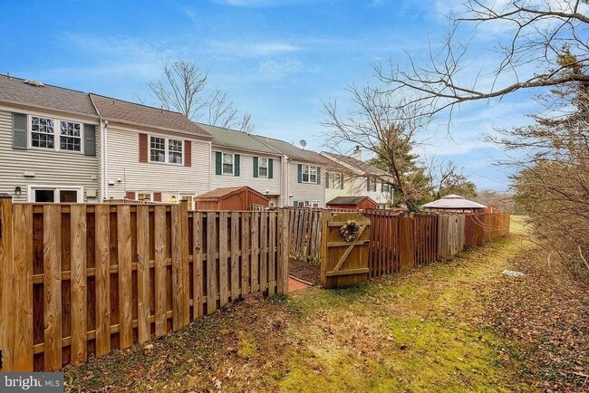 Building Photo - 37 Alden Ct