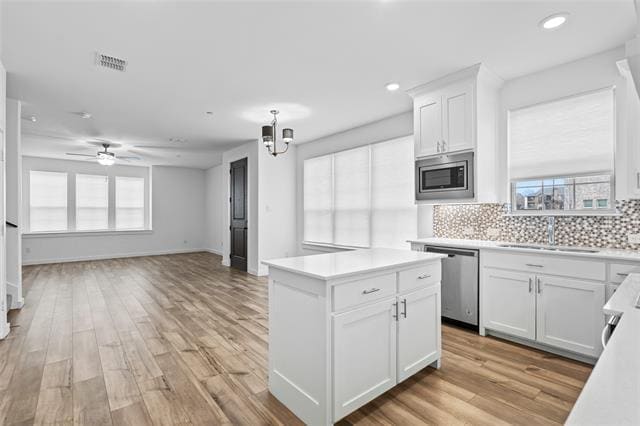 Building Photo - 2714 Parkview Pl