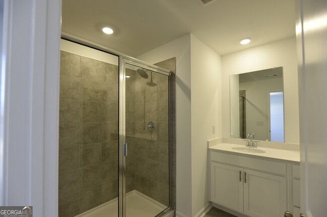 Building Photo - 2839 Rosehall Way