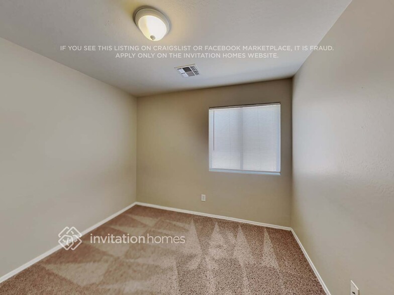 Building Photo - 18591 W Vogel Ave
