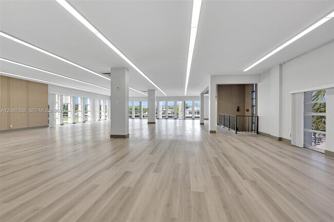 Building Photo - 501 Three Islands Boulevard