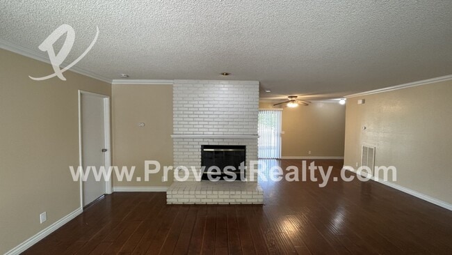 Building Photo - 3 Bed, 2 Bath Helendale Home!!!