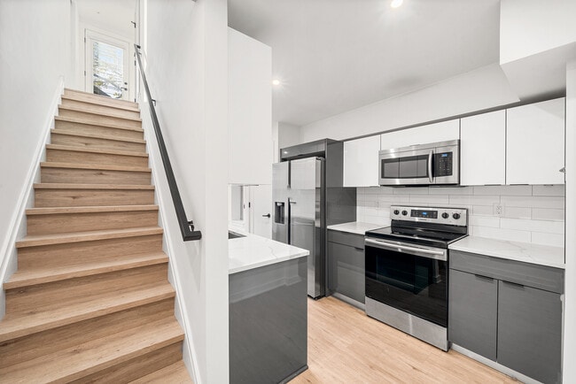 Building Photo - 937 N 29th St