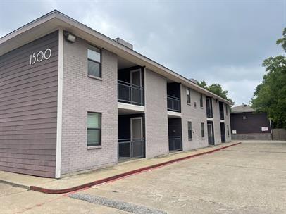 Building Photo - 1500 N Carroll Ave