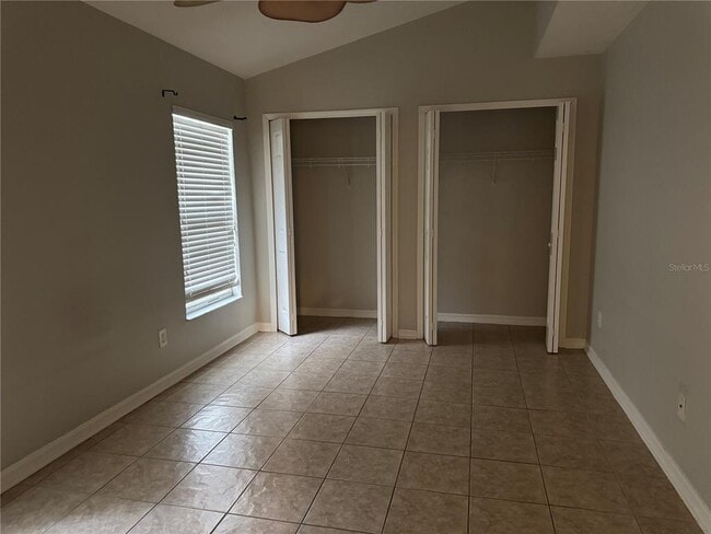 Building Photo - 10457 Canary Isle Dr