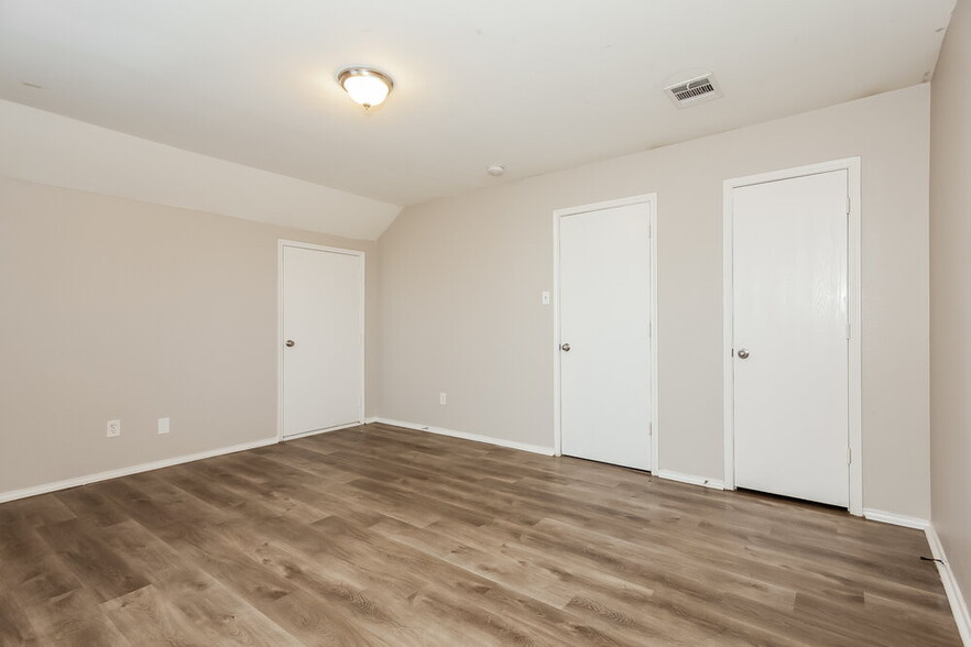 Building Photo - 7513 Amber Dr