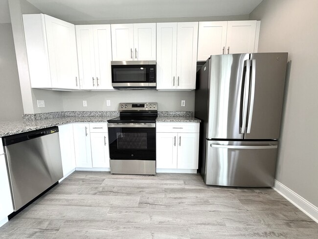 Building Photo - 1 Melissa Ln