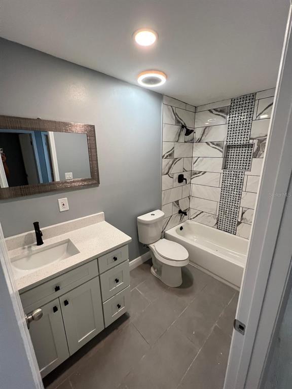 Building Photo - 2211 54th Ave Dr W