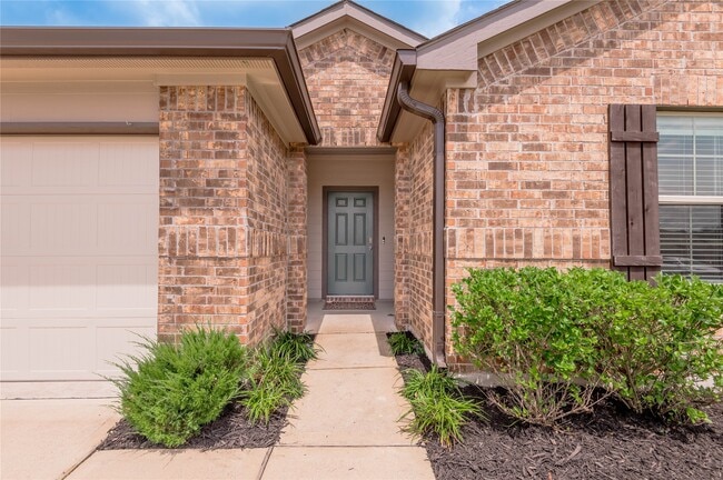 Building Photo - 117 Rockbridge Dr