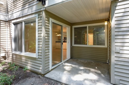 Building Photo - Tanager Condominiums - 2 bedrooms