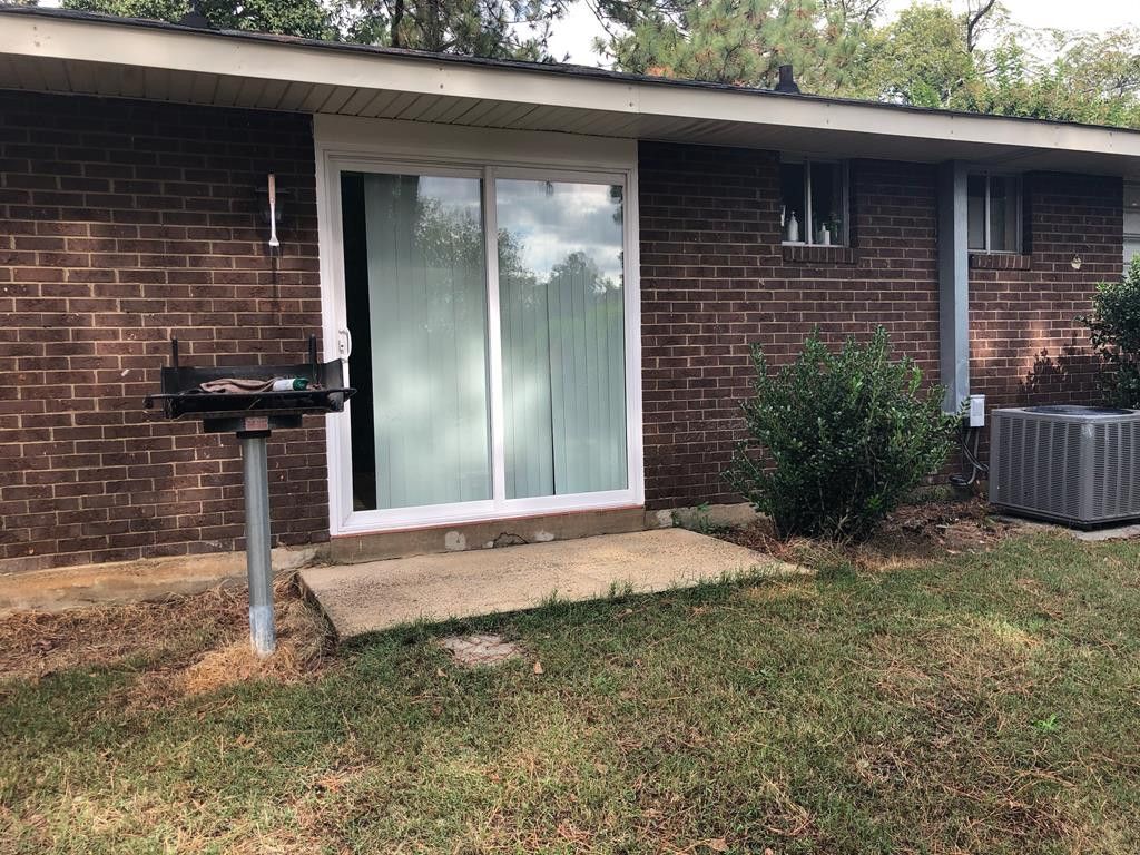 Building Photo - 318 Edgewood Ct