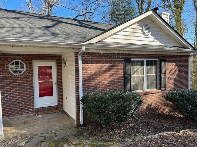 Primary Photo - South AVL - Three Bedroom home with Wooded...