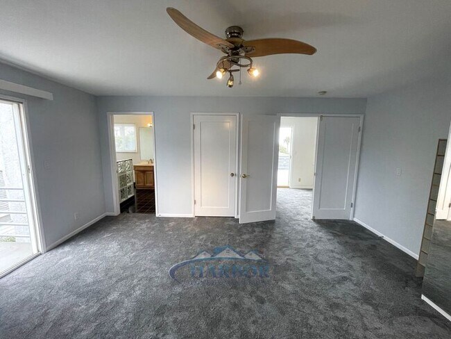 Building Photo - 3706 S Emily St