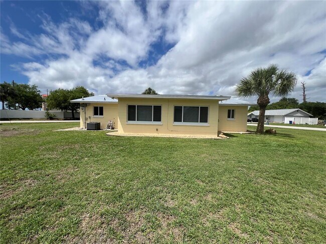 Building Photo - 20282 Albury Dr