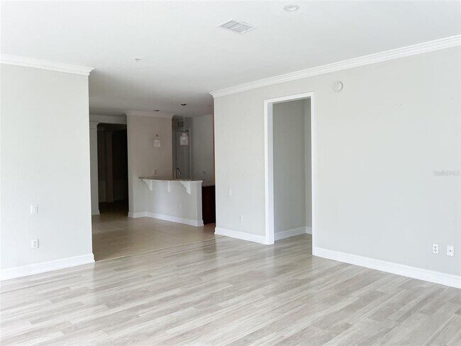 Building Photo - 3368 Robert Trent Jones Dr