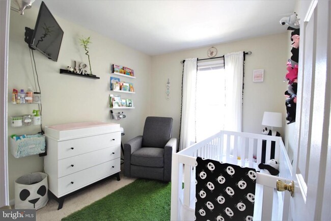 Building Photo - 5317 Buxton Ct