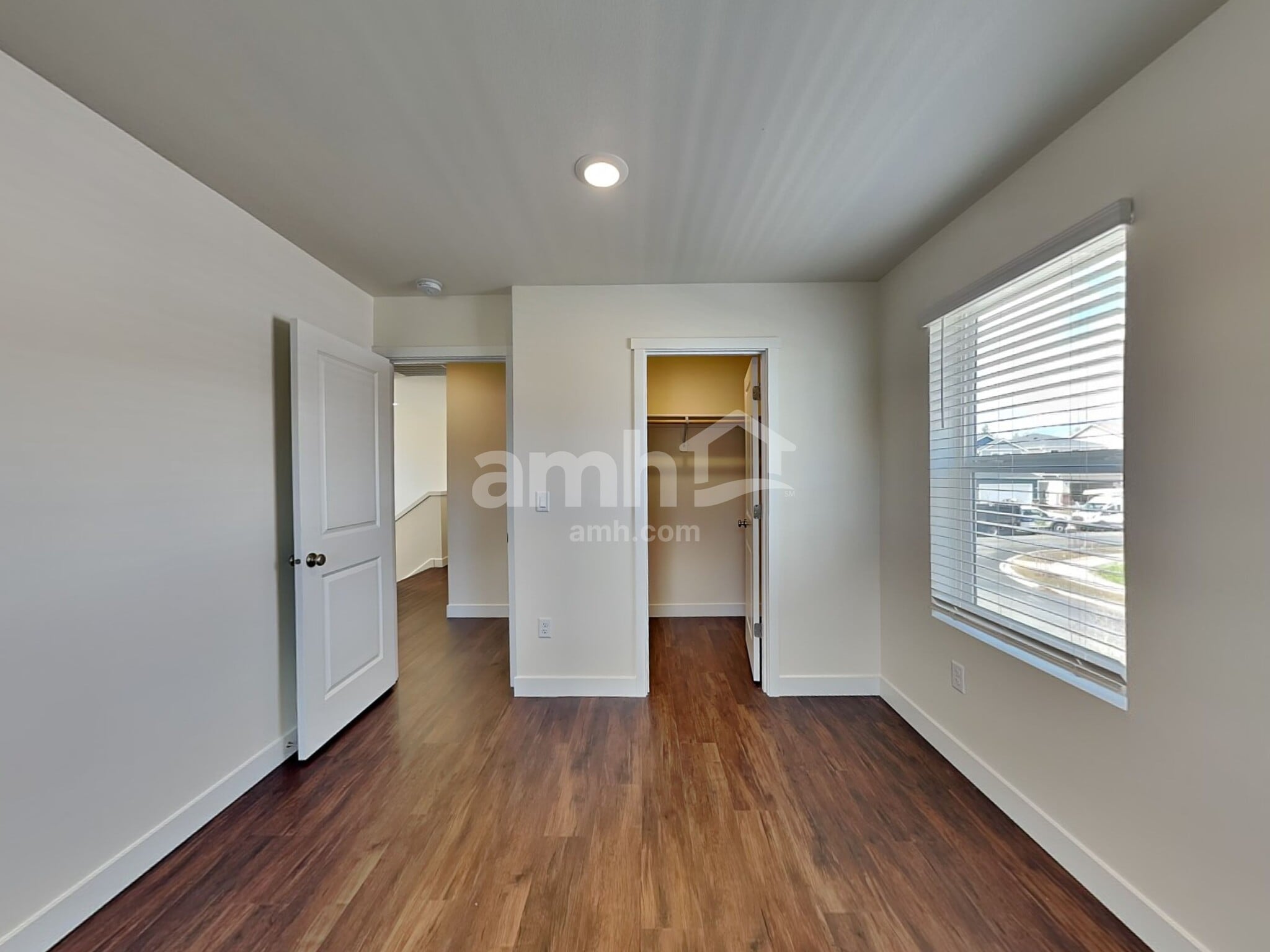 Building Photo - 4739 86th Ave NE