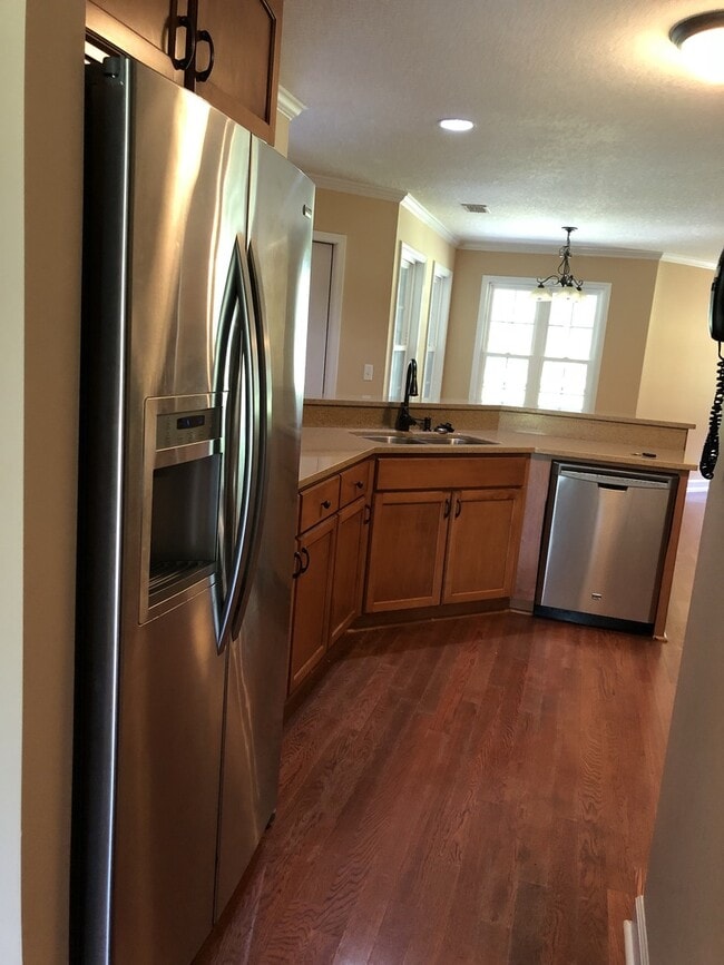 Building Photo - Coming Soon!!