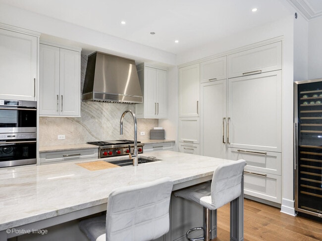 Building Photo - 435 N Michigan Ave